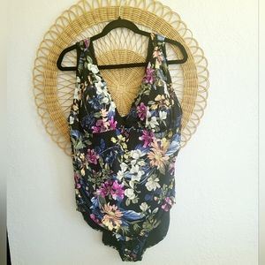One piece Floral Swimsuit